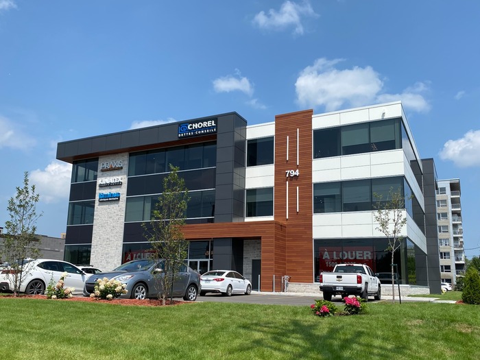 BLAINVILLE Locaux commerciaux à louer, bureaux et commerces, hauts